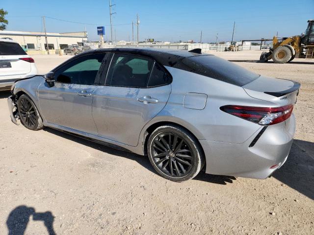 Toyota Camry Xse Image 2