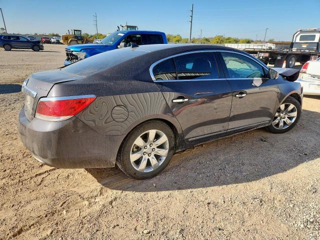 Buick LaCrosse Image 6