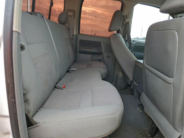 Dodge Ram 1500 St Image 8