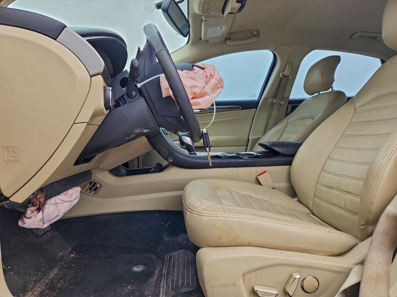 Ford Fusion Se Image 3