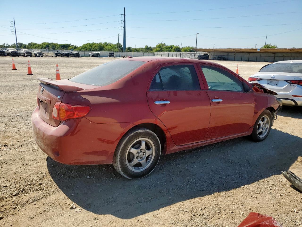 Toyota Corolla Base Image 12