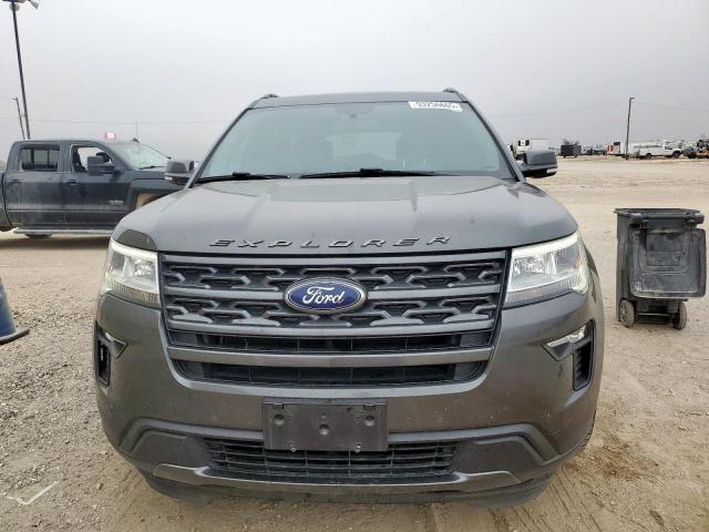 Ford Explorer Xlt Image 3