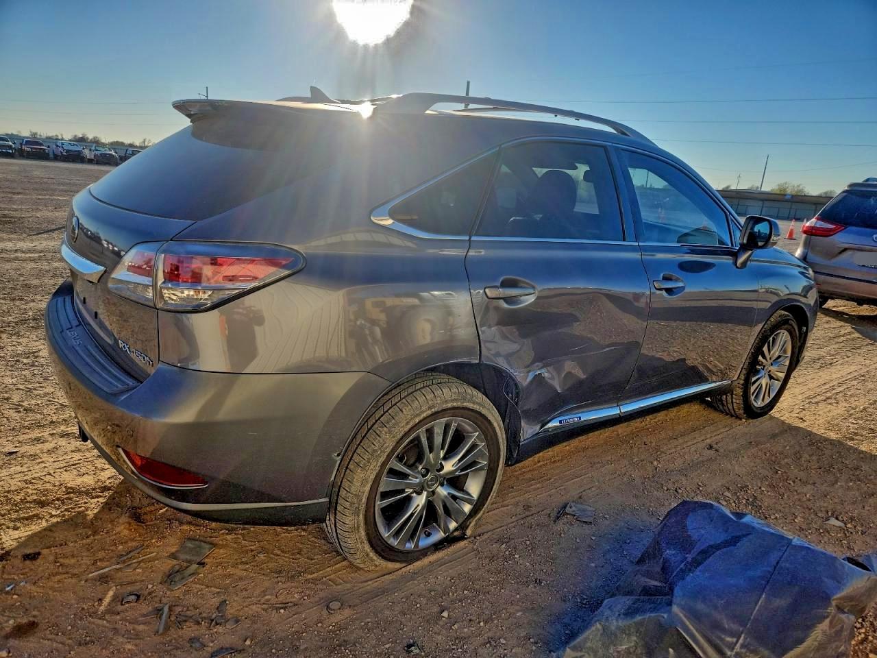 Lexus RX 450h Image 2