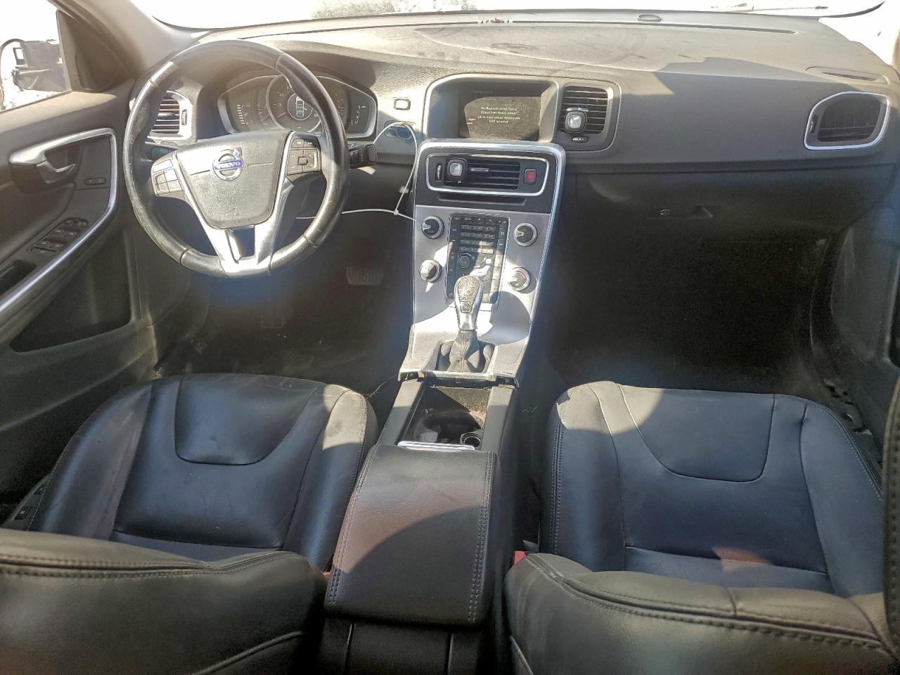 Volvo S60 Image 3