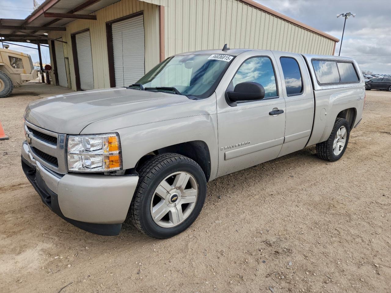 Chevrolet Silverado K1500 Image 1