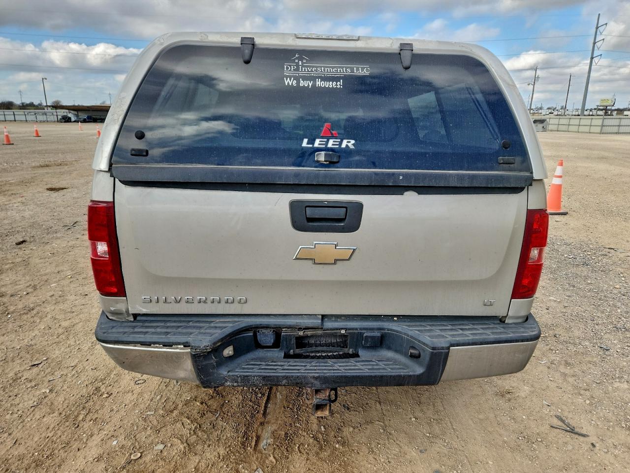 Chevrolet Silverado K1500 Image 5