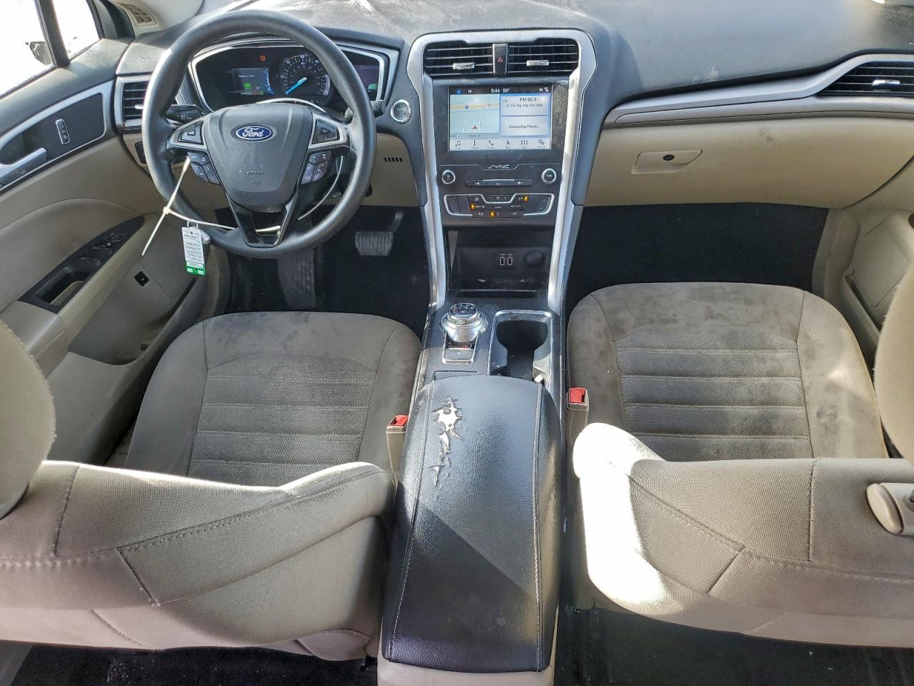 Ford Fusion Se Image 4