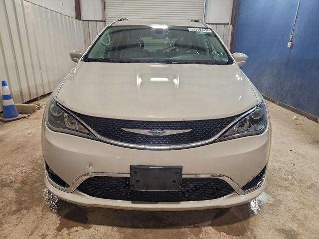 Chrysler Pacifica Touring L Plus Image 5