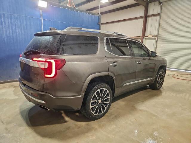 GMC Acadia Denali Image 8