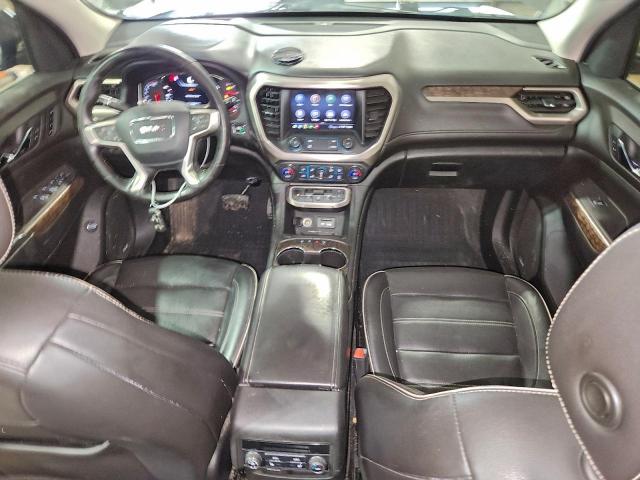 GMC Acadia Denali Image 12