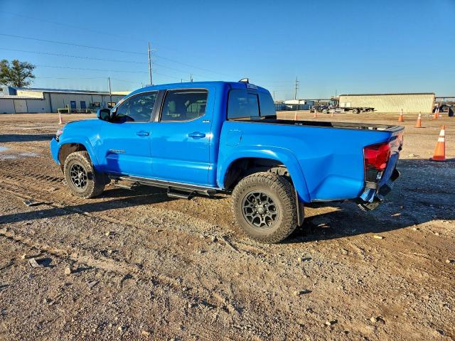 Toyota Tacoma Double Cab Image 7