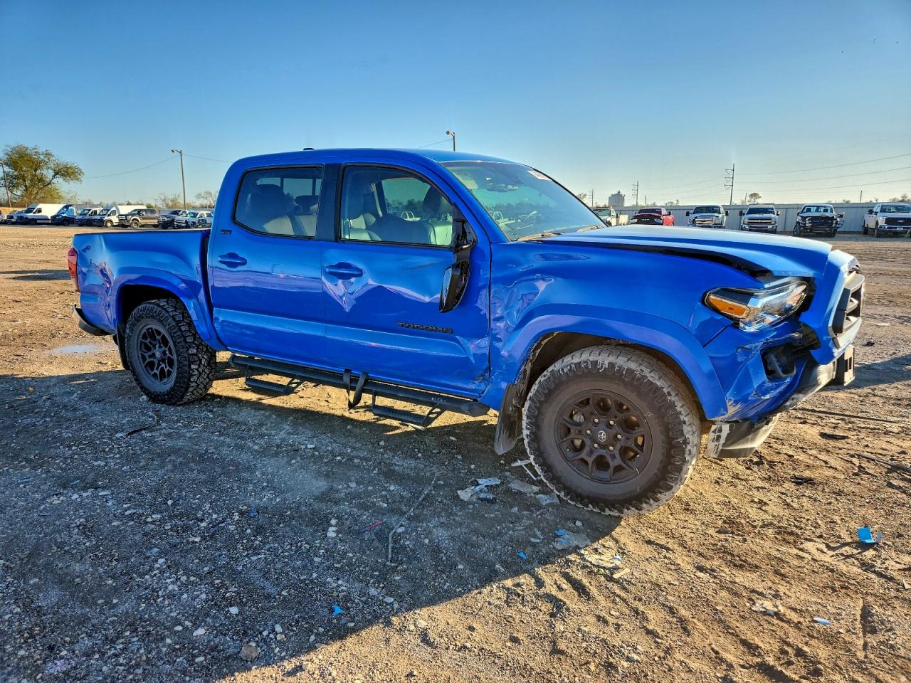 Toyota Tacoma Double Cab Image 5