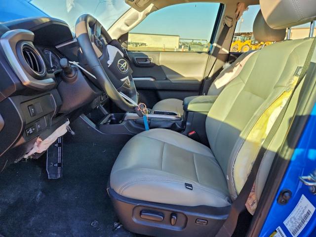 Toyota Tacoma Double Cab Image 6