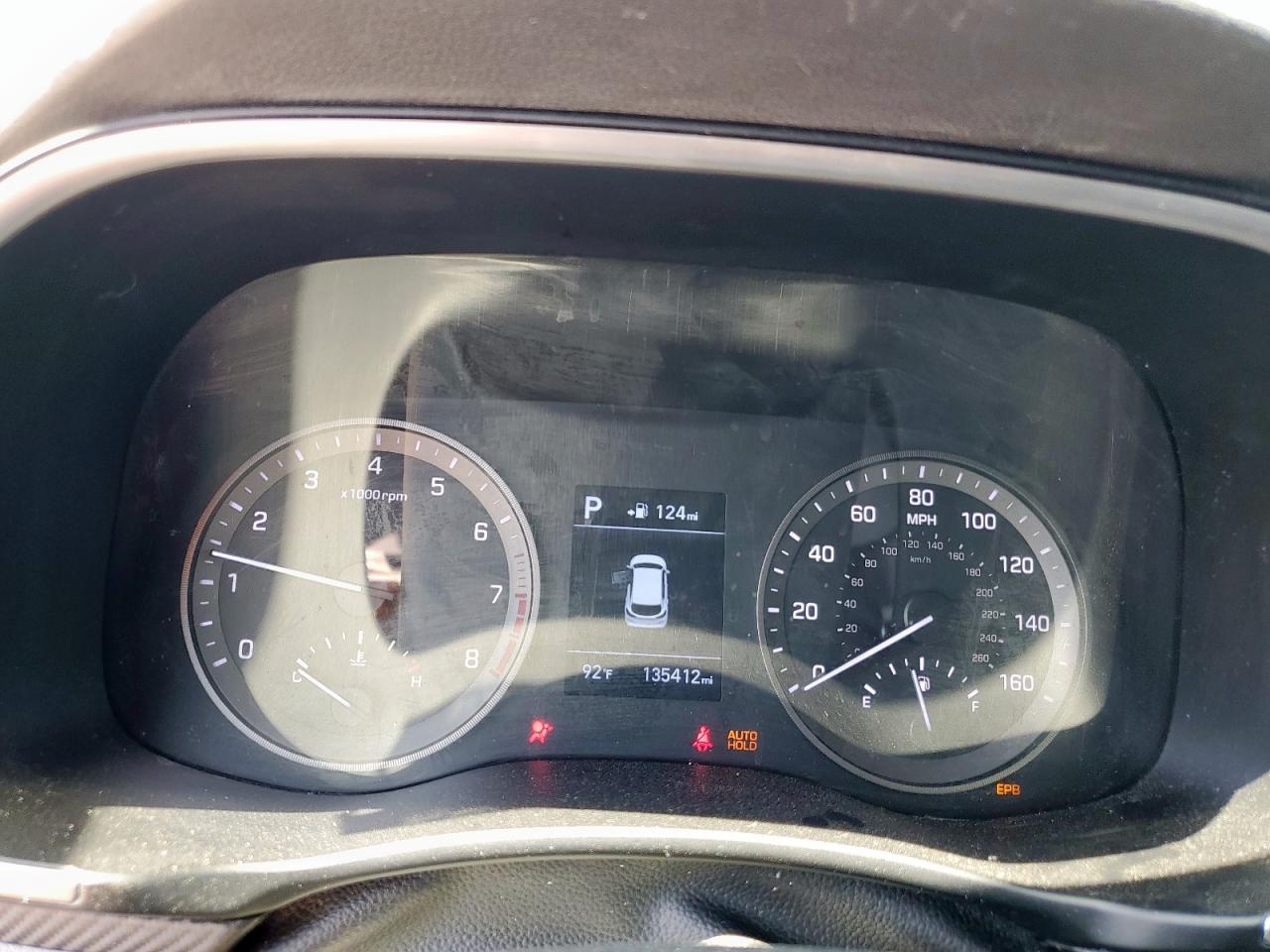 Hyundai TUCSON Se Image 8