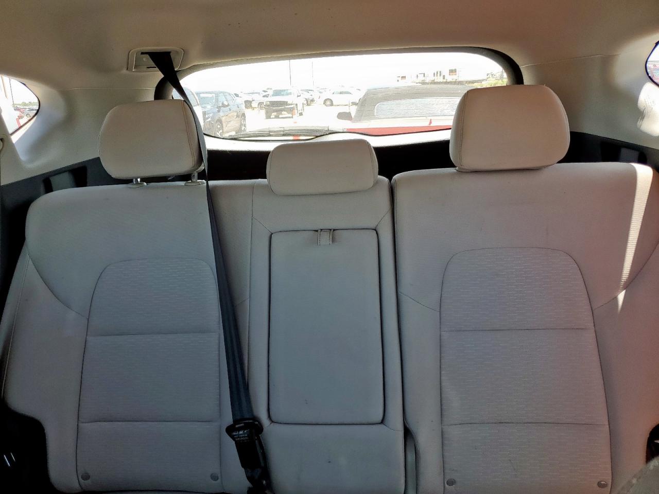 Hyundai TUCSON Se Image 5