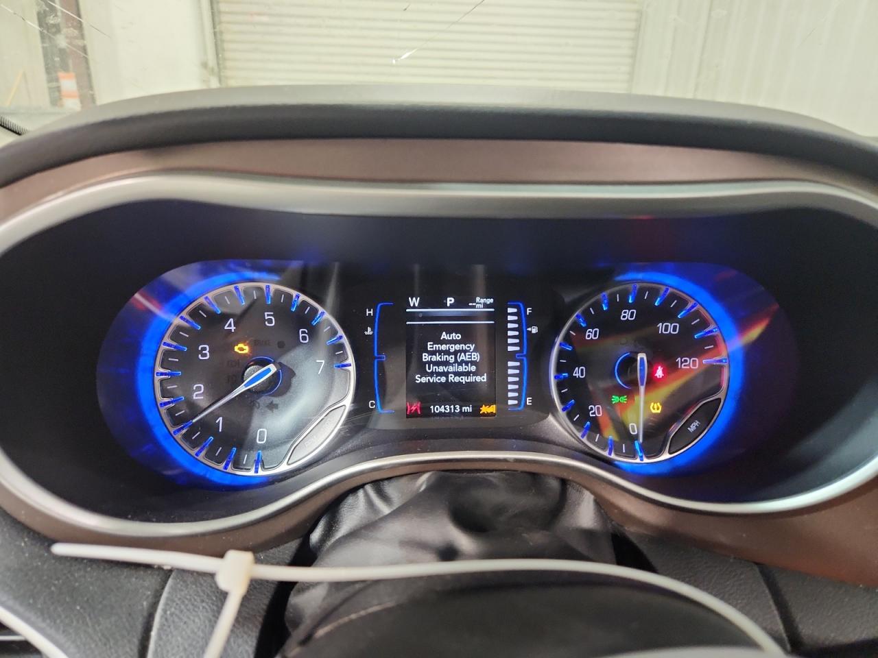 Chrysler Minivan Lx Image 7