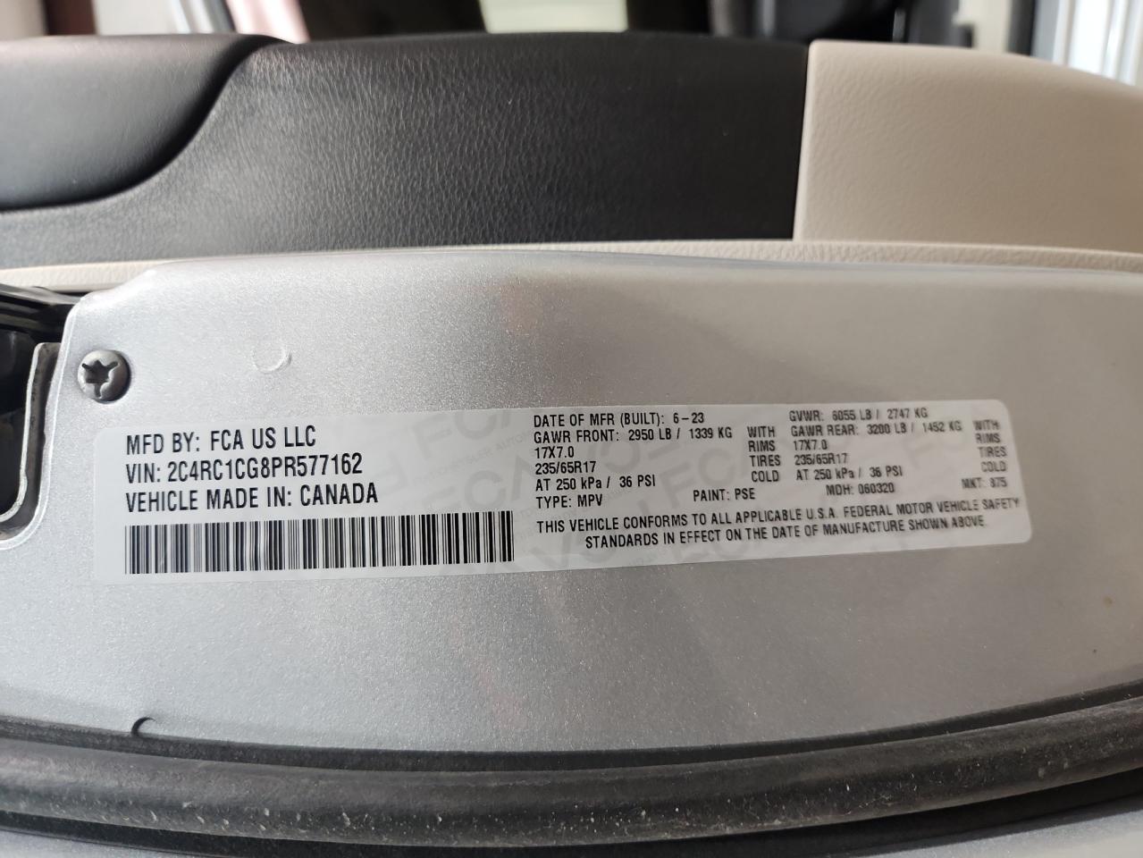 Chrysler Minivan Lx Image 10