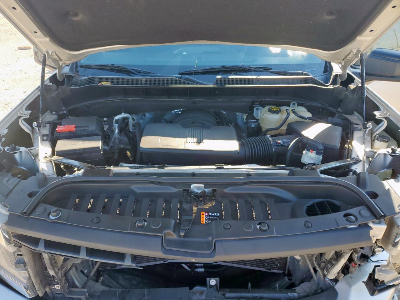 Chevrolet Silverado C1500 Rst Image 10