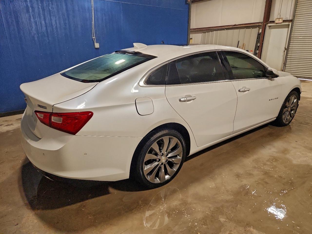 Chevrolet Malibu Premier Image 6