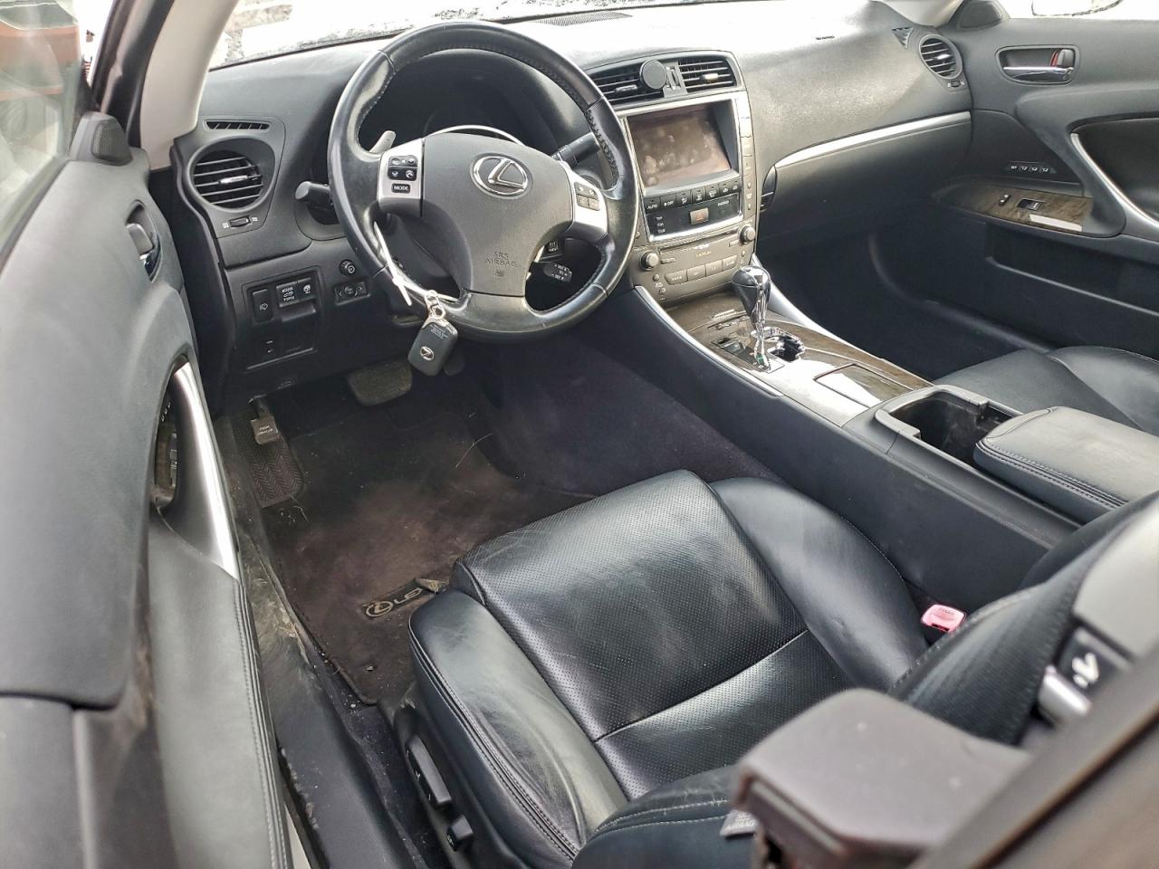 Lexus Is 250 Image 3