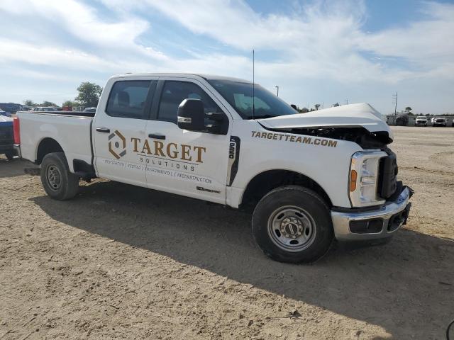 Ford F-250 Super Duty Image 10