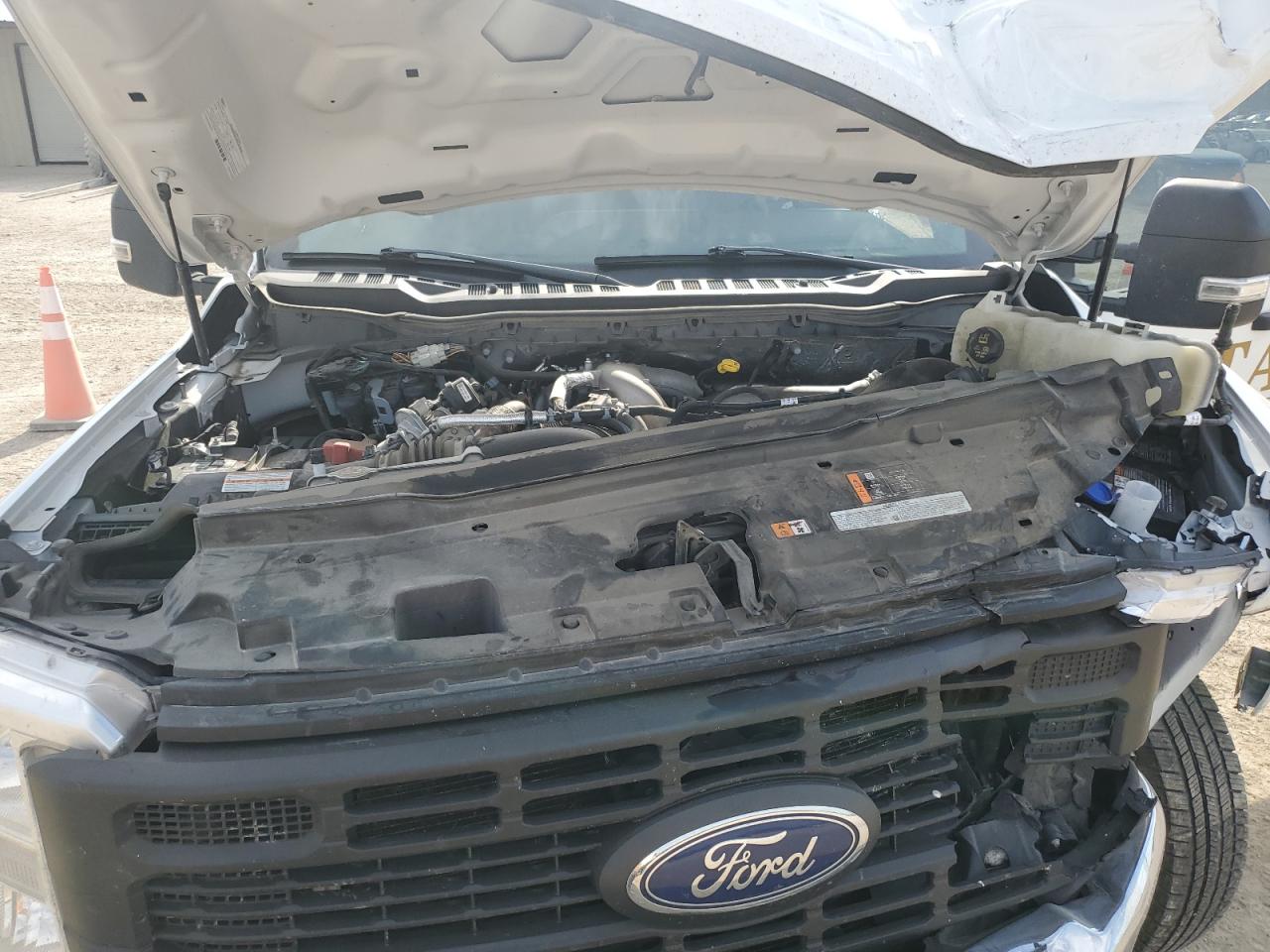 Ford F-250 Super Duty Image 6