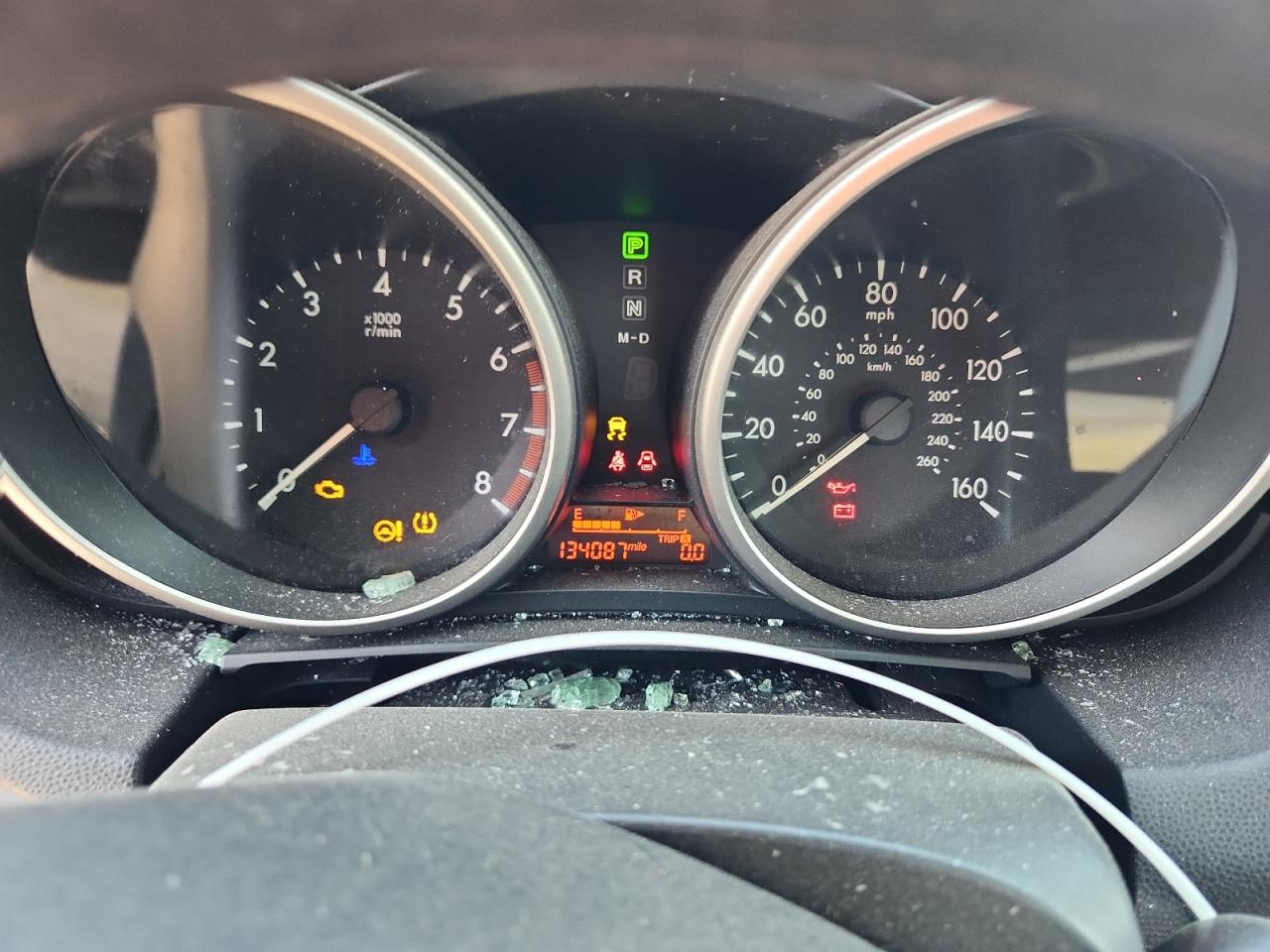 Mazda 5 Sport Image 12