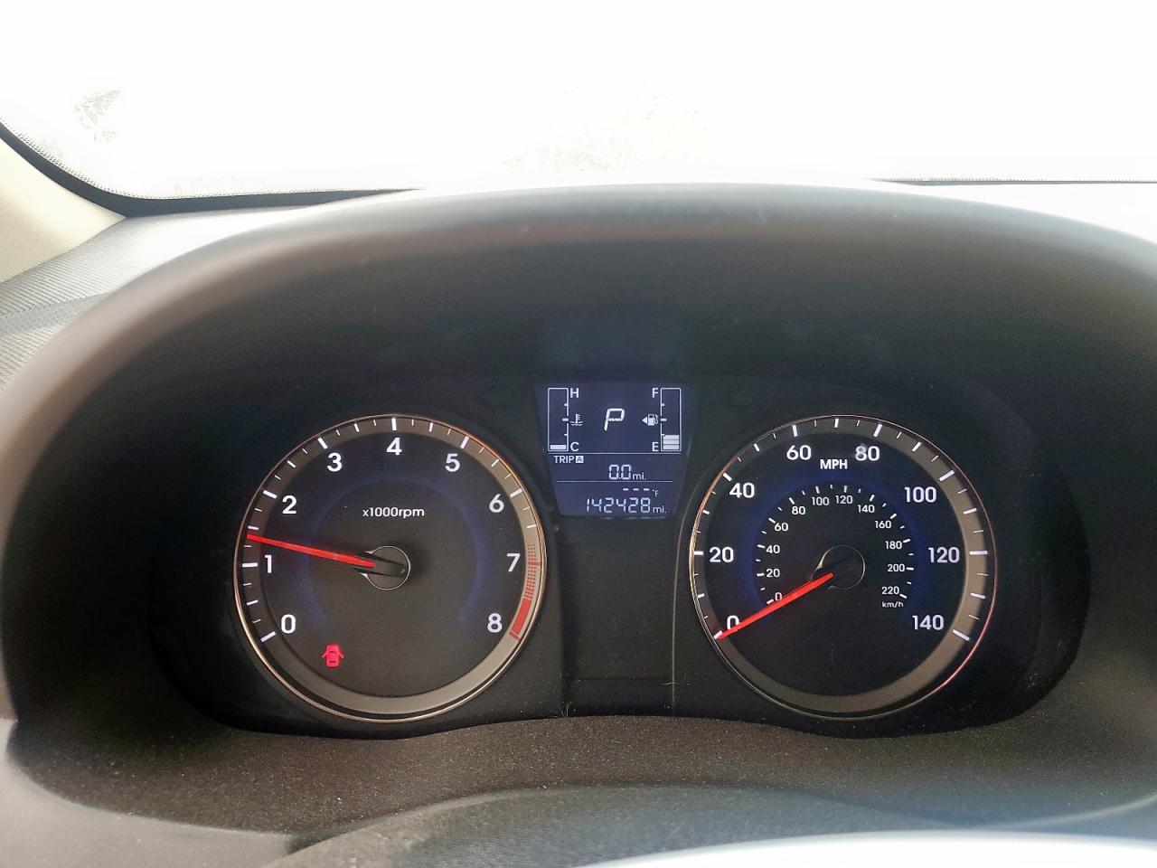 Hyundai ACCENT Se Image 5