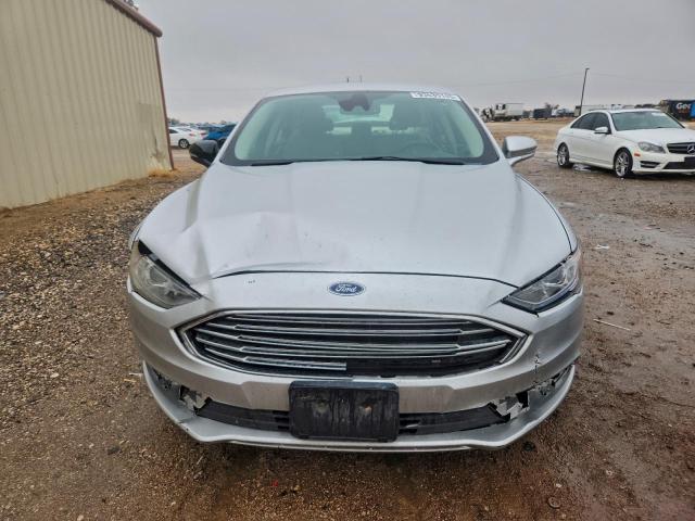 Ford Fusion Se Image 12