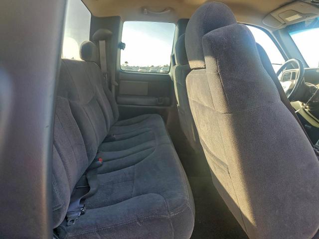 Chevrolet Silverado C1500 Image 10