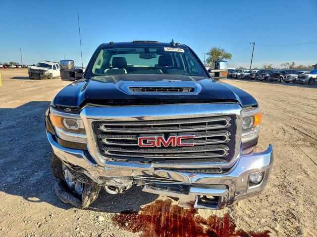 GMC Sierra K2500 Slt Image 5