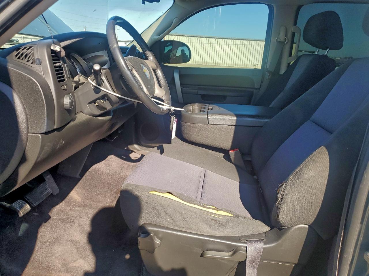 Chevrolet Silverado C1500 Hybrid Image 10