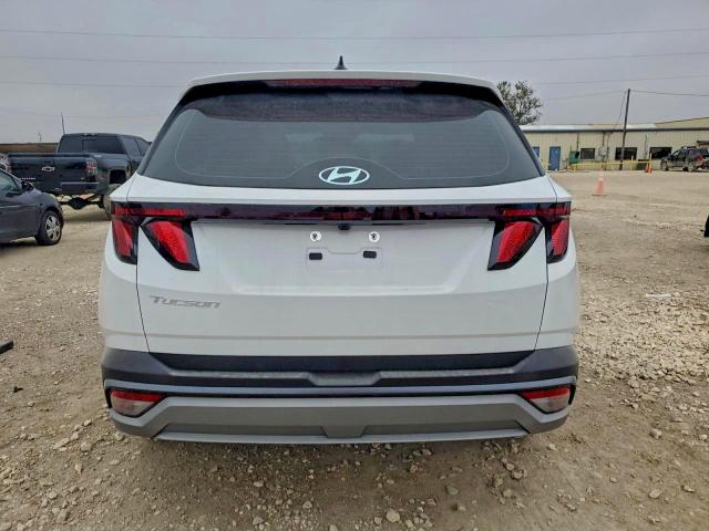 Hyundai TUCSON Se Image 6