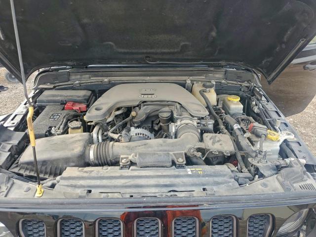 Jeep Wrangler Rubicon Image 12