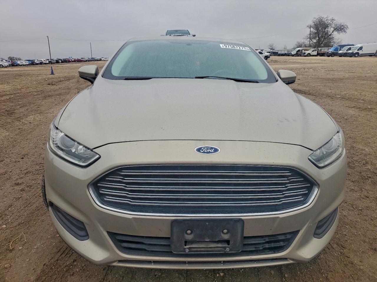 Ford Fusion S Image 2