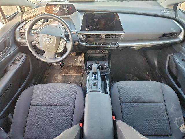 Toyota Prius Le Image 9