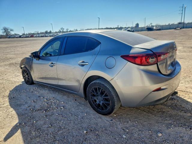 Mazda 3 Sport Image 2