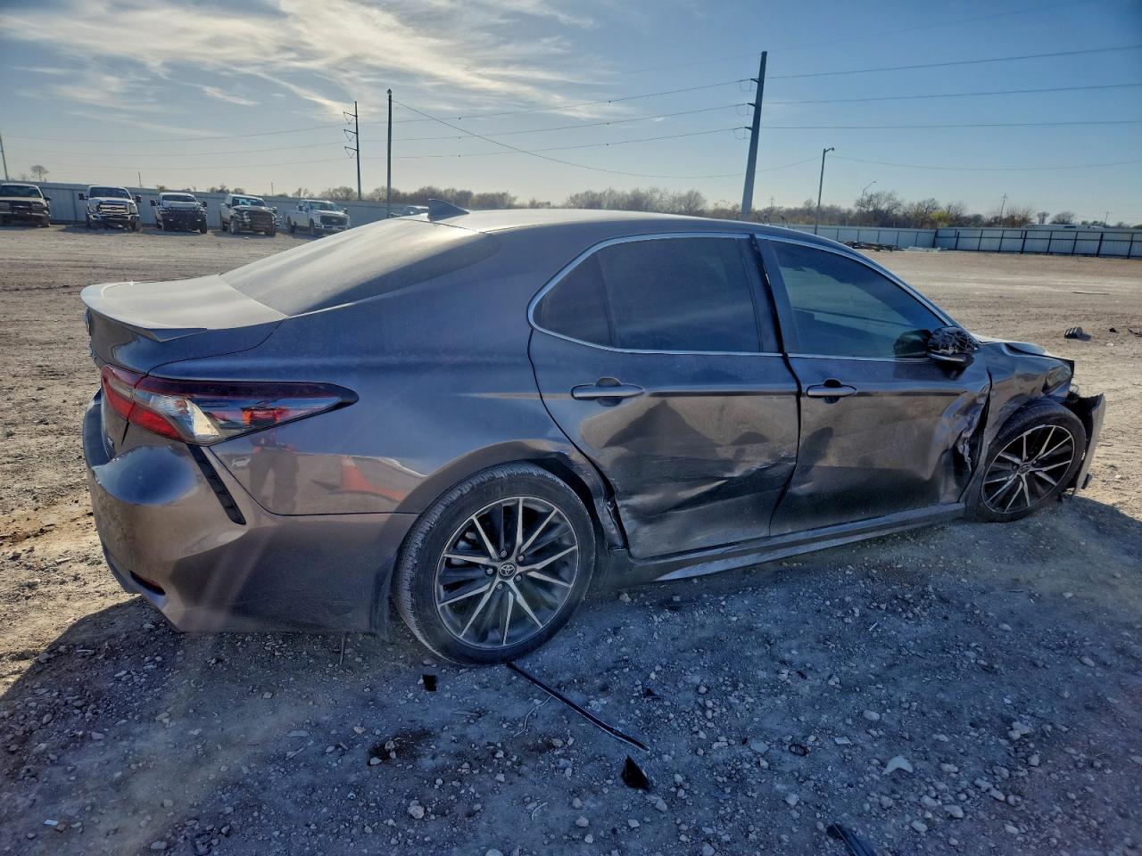 Toyota Camry Se Night Shade Image 4