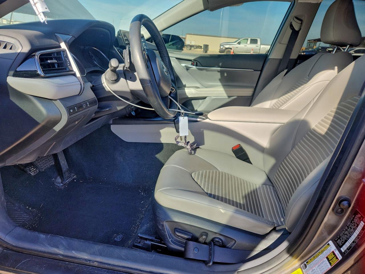 Toyota Camry Se Night Shade Image 8