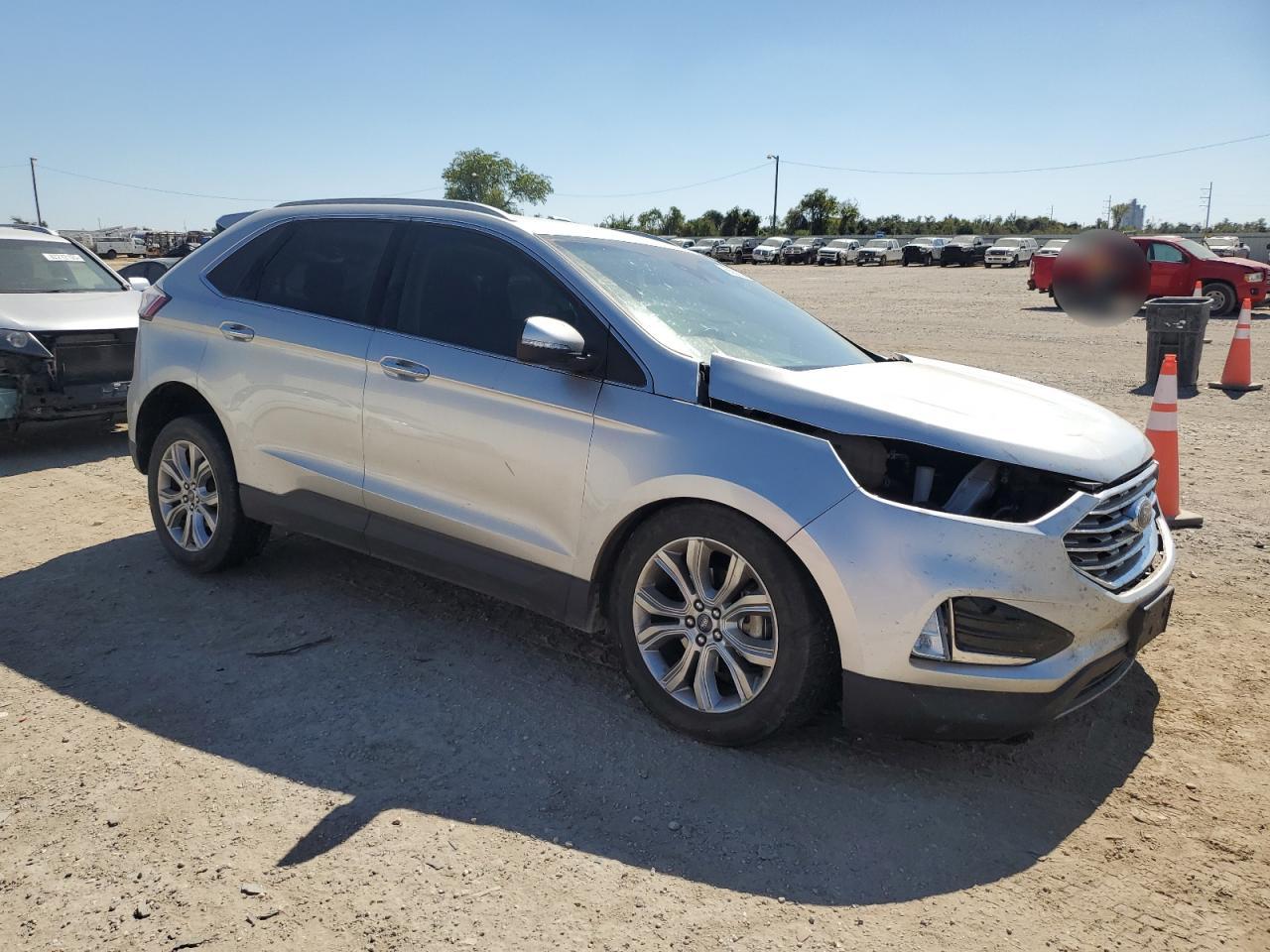 Ford Edge Titanium Image 6