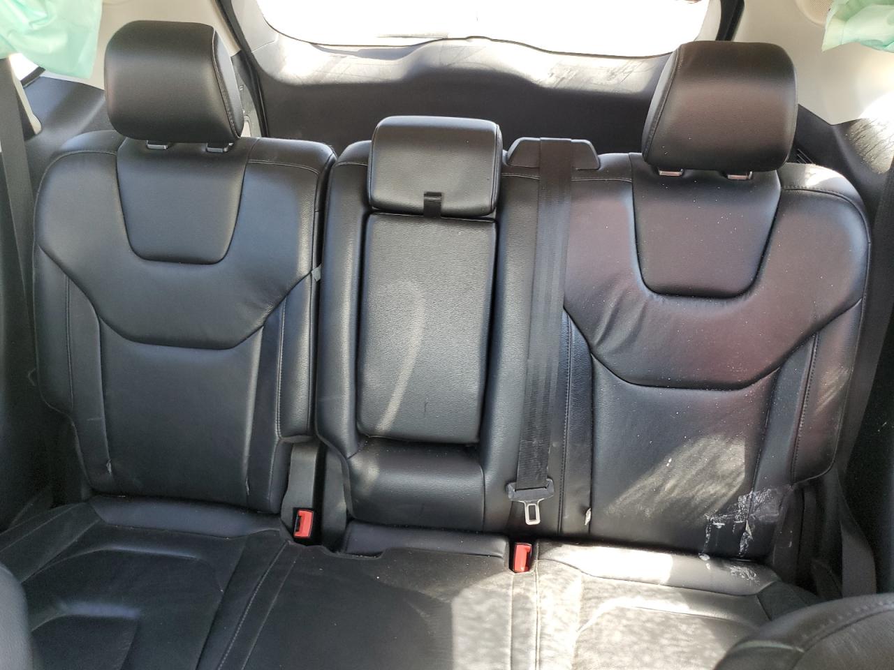 Ford Edge Titanium Image 11