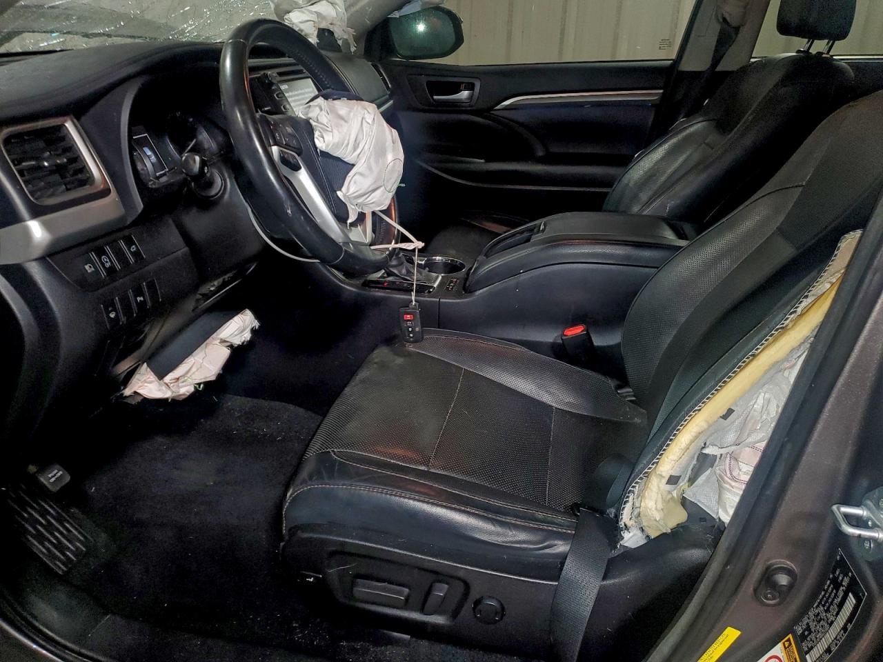 Toyota Highlander Limited Image 7