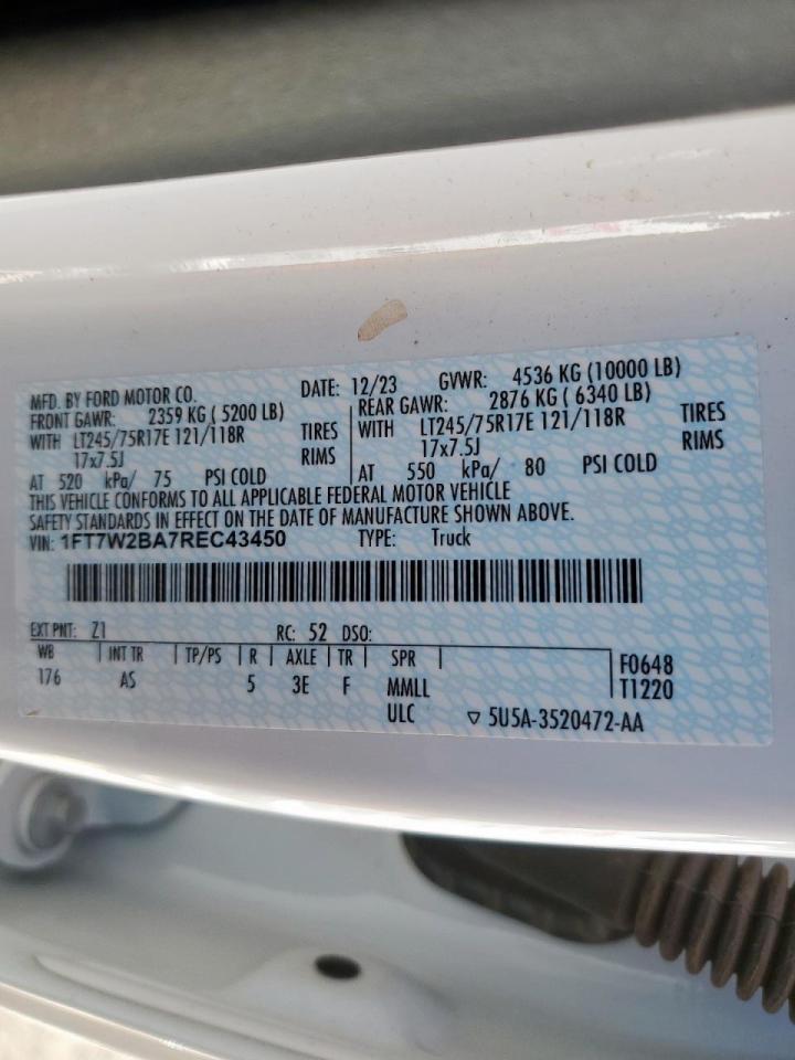 Ford F-250 Super Duty Image 11