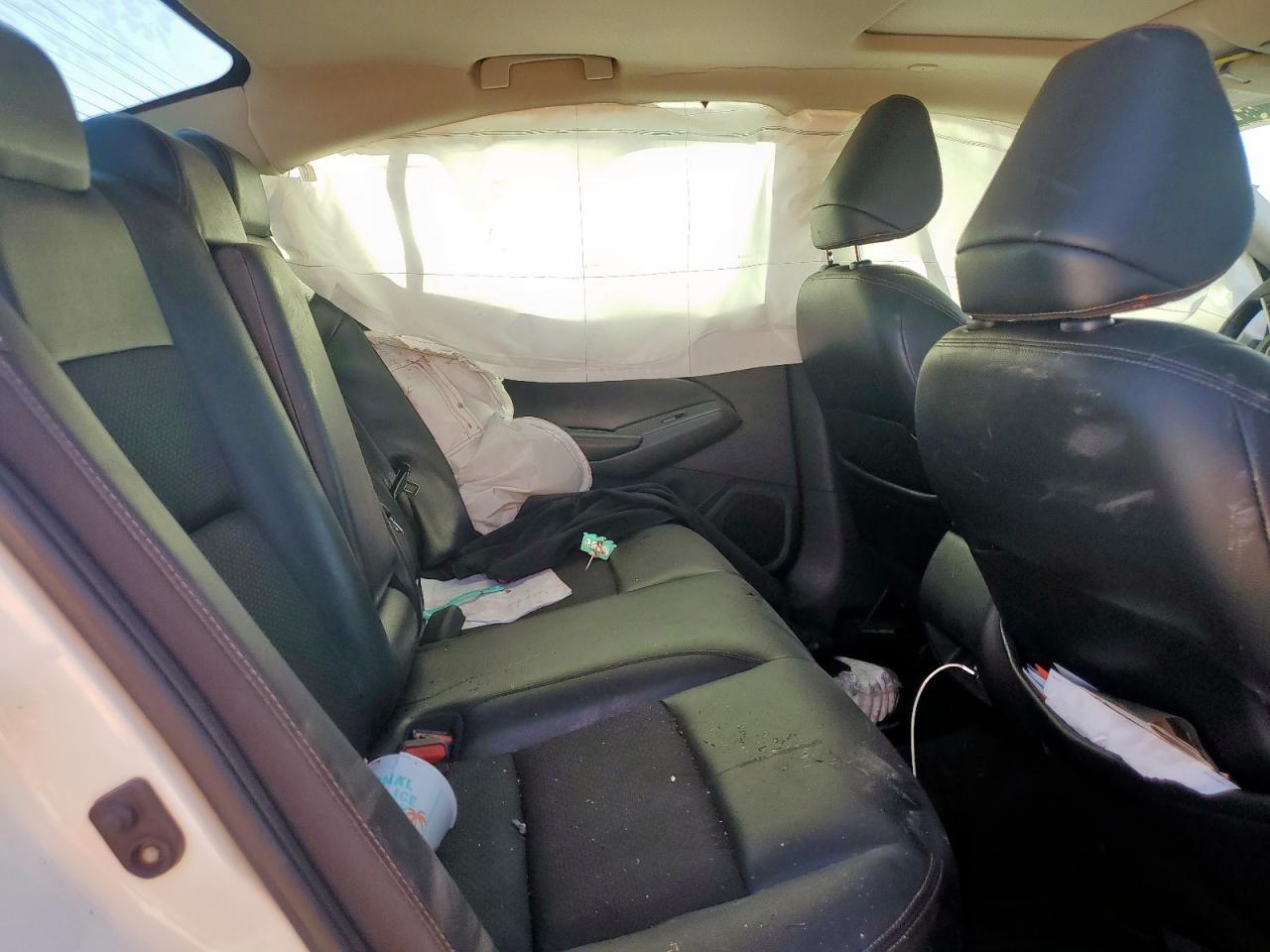 Nissan Altima Sr Image 6