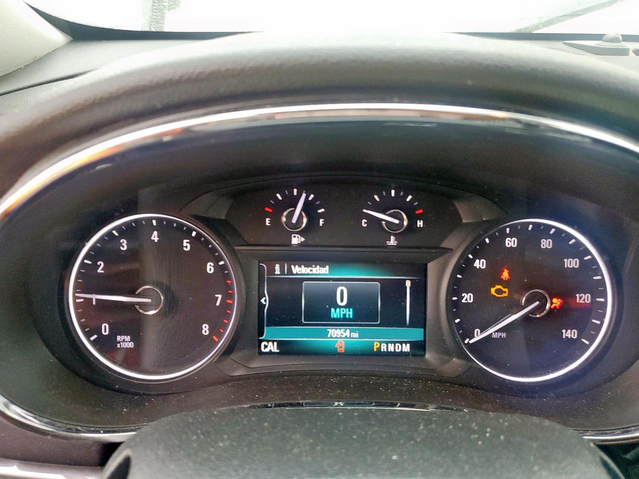 Buick Encore Essence Image 5