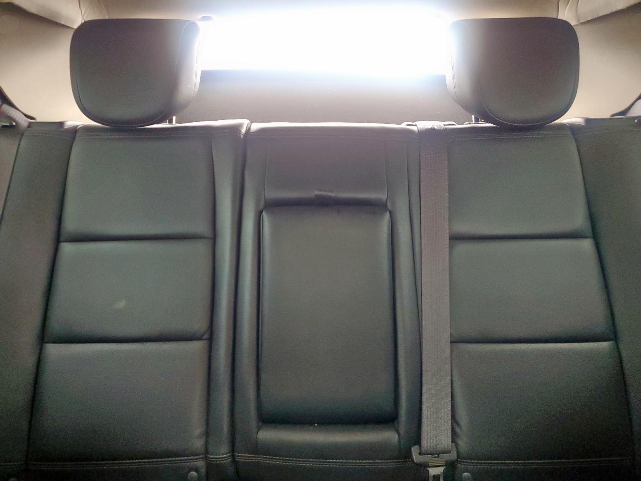 Buick Encore Essence Image 7