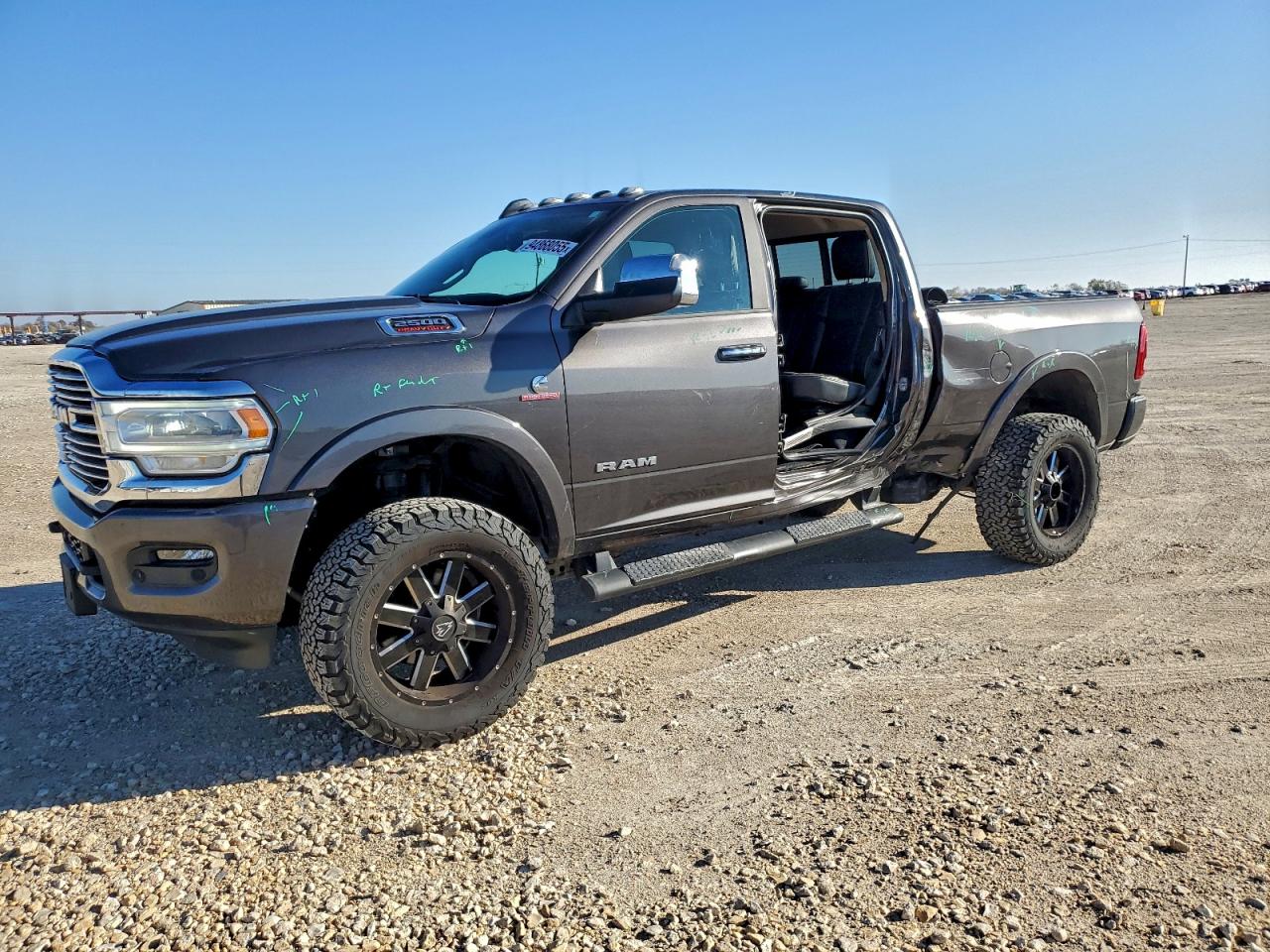 Ram 2500 Laramie Image 1