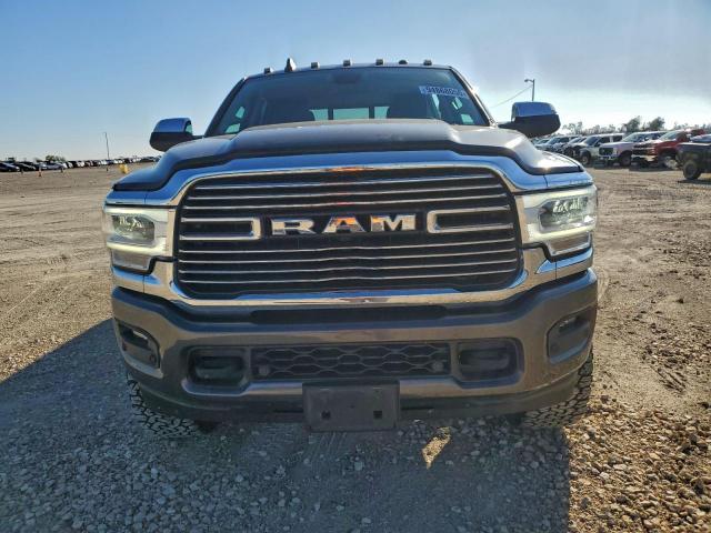 Ram 2500 Laramie Image 4