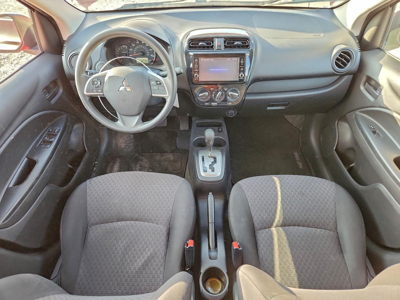 Mitsubishi Mirage Es Image 8
