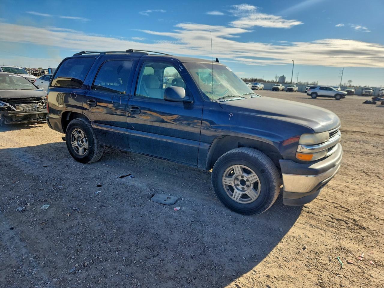 Chevrolet Tahoe C1500 Image 3